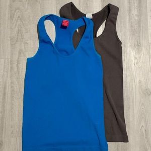 (SOLD) 2 Summer Tank Tops (Bundle)